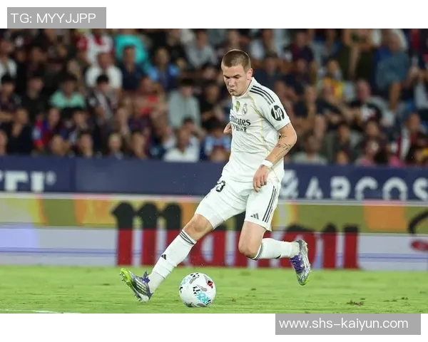 皇马客战毕包大名单：姆巴佩领衔，劳尔-阿森西奥回归